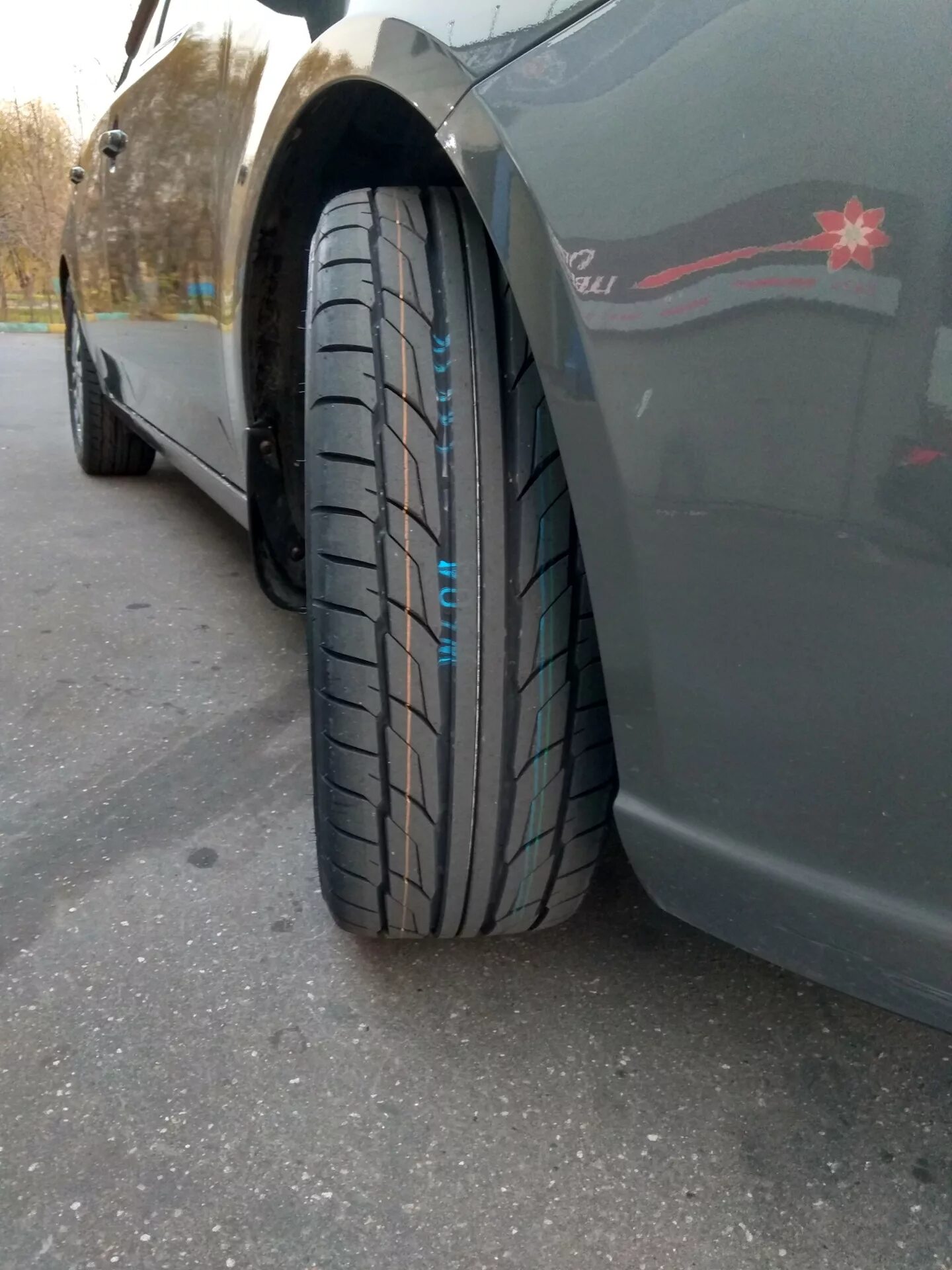 Хорошая резина на лето 16. Резина nt555 g2. Nitto nt555 g2. Nitto nt555 205/55 r16. Nt555 g2 205/55 r16 94w.