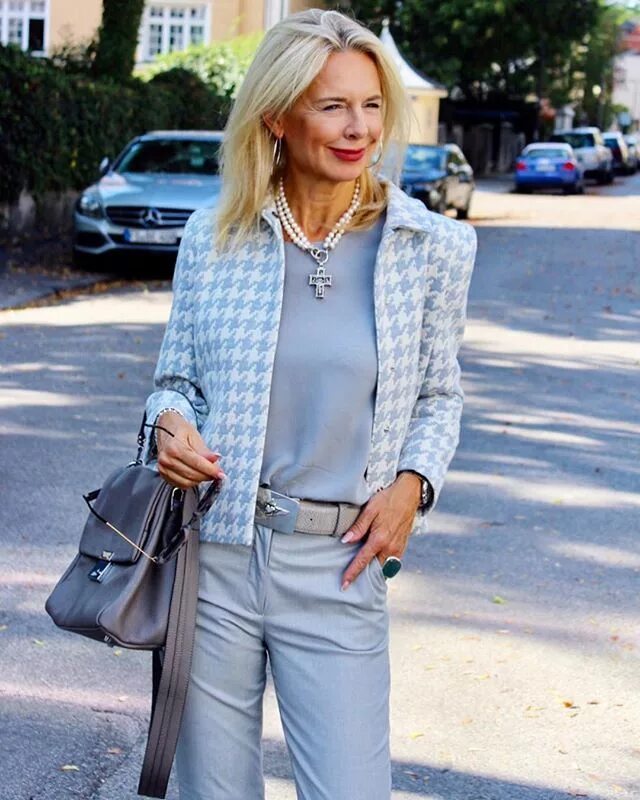 Pin by Heather Pepe on BeAuTY Womens hairstyles, Older women hairstyles, Hair st