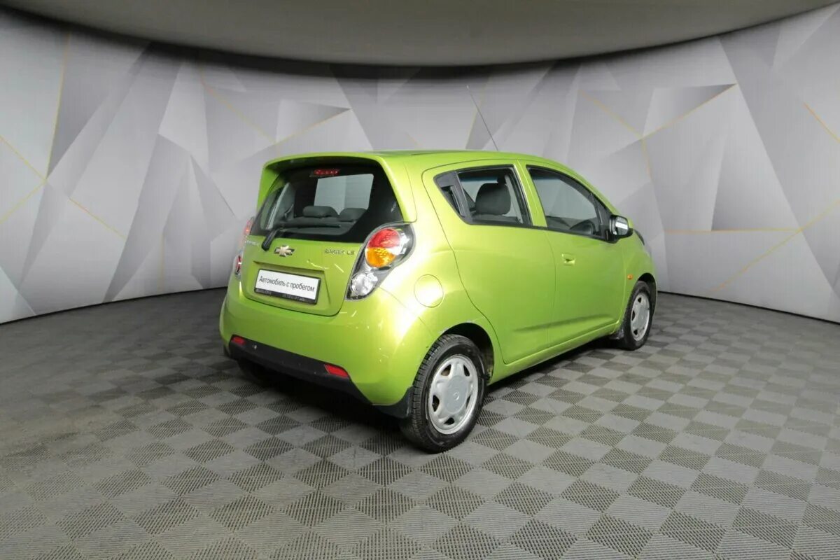 Авито купить шевроле спарк. Chevrolet Spark 2011. Шевроле Спарк 2011 зеленый. Шевроле Спарк 500. .Шевроле Спарк 3 поколение 2011.