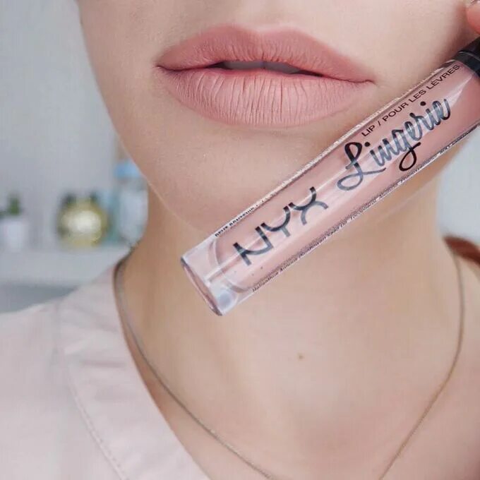 Nyx lingerie 07. Lace detail. Помада никс lip lingerie. Lace detail 03 nyx. Nyx lace detail.
