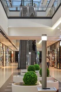 Shopping mall 2