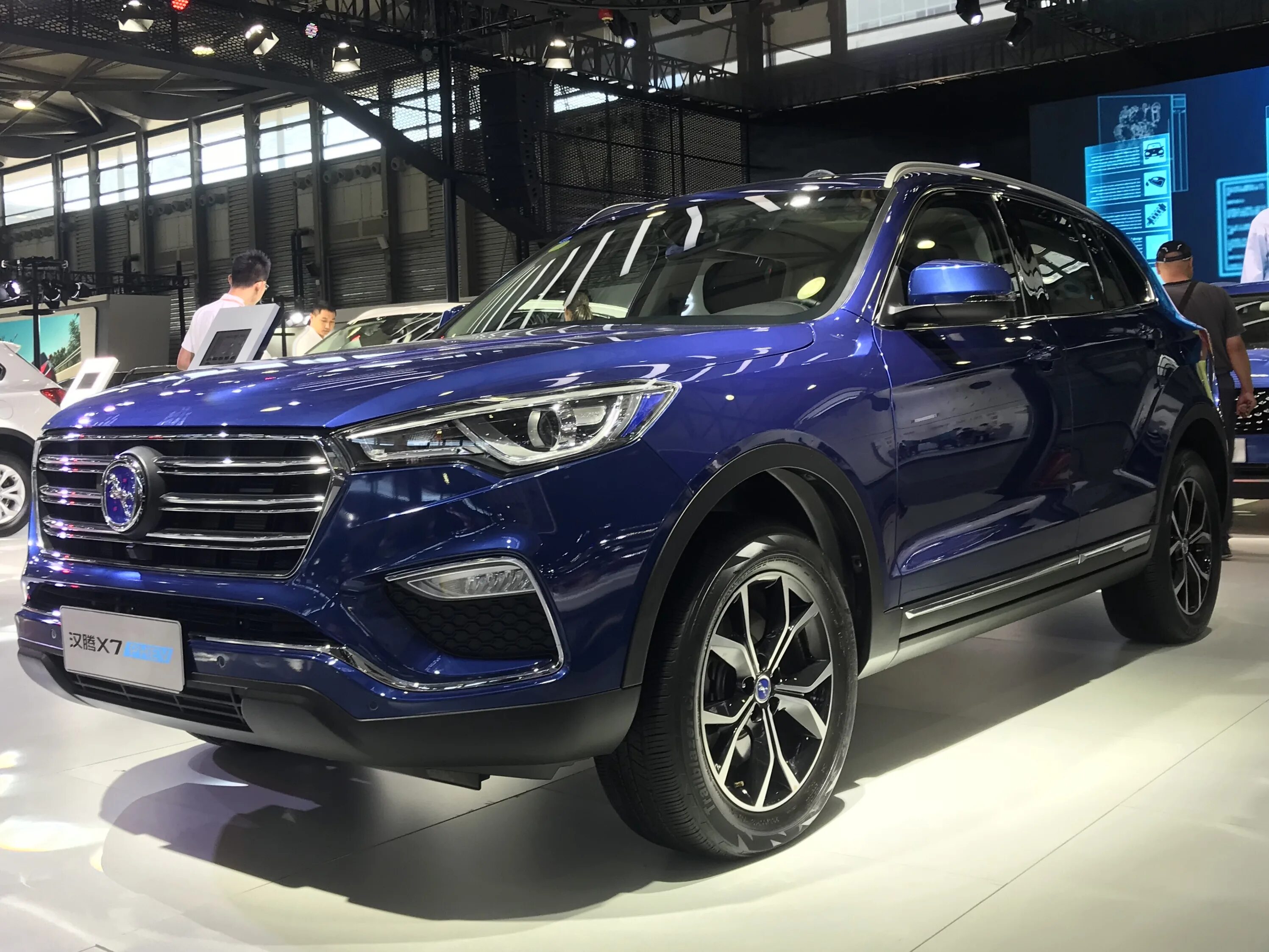 Кроссовер х 75 цена. Hanteng x7 2021. Hanteng auto x7 2022. JAC x7. Beijing x7 PHEV.