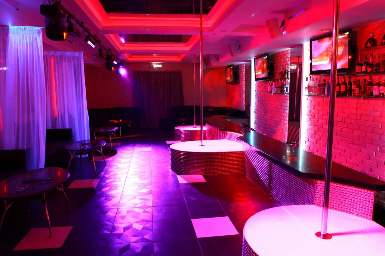 клуб. планета боулинг на коломенской. дизайн ночного клуба. пафос клуб. клуб клубника павелецкая.