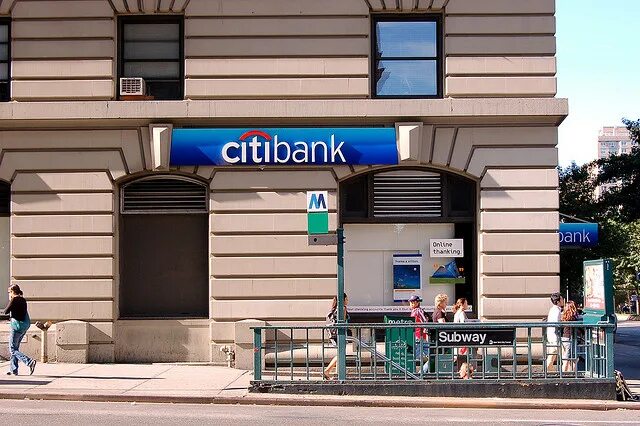 Sit bank. Citibank. Ситибанк Москва. Ситибанк в Израиле. Ситибанк Грузия.