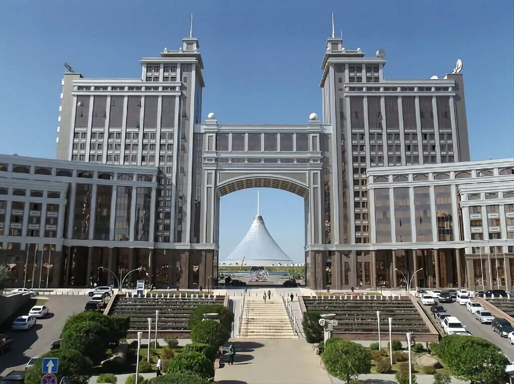 Назарбаев картина. Столица казахстана нурсултан 2020. Нурсултан астана казахстан. Нурсултан столица. Современная культура казахстана.