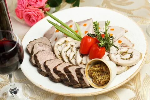 Закуски из мяса ресторан