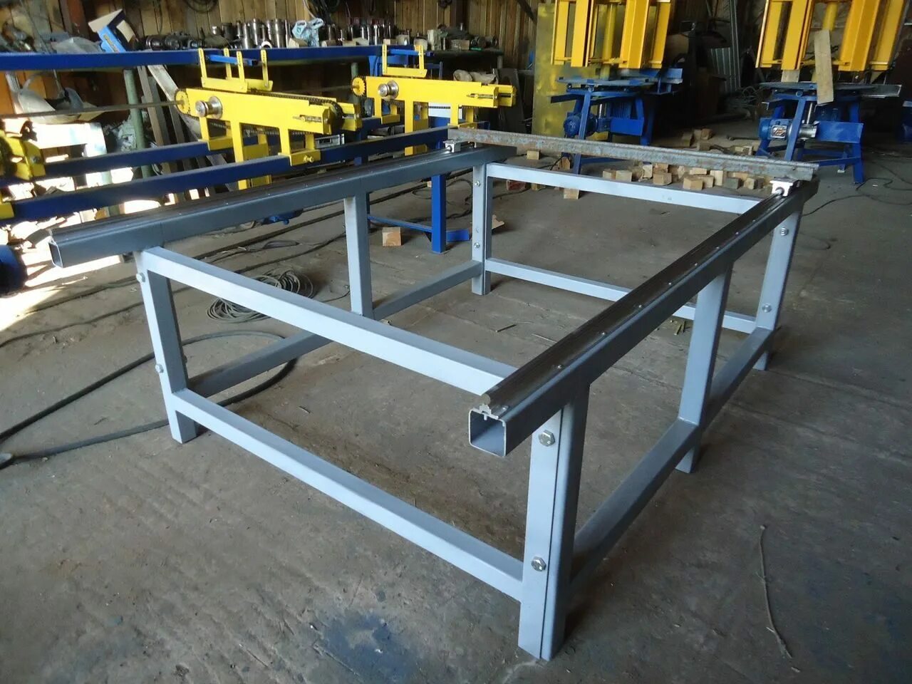 Сварная рама станка. Чпу станок рама 2000. Чпу фрезер cnc 6090. Сварная рама станка. Рама станка.