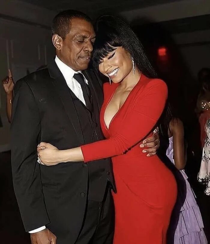 Папа nik. Какой ник у папы дочки. Папа ник. Ник изобретатель мама ника. Папаники папаники.