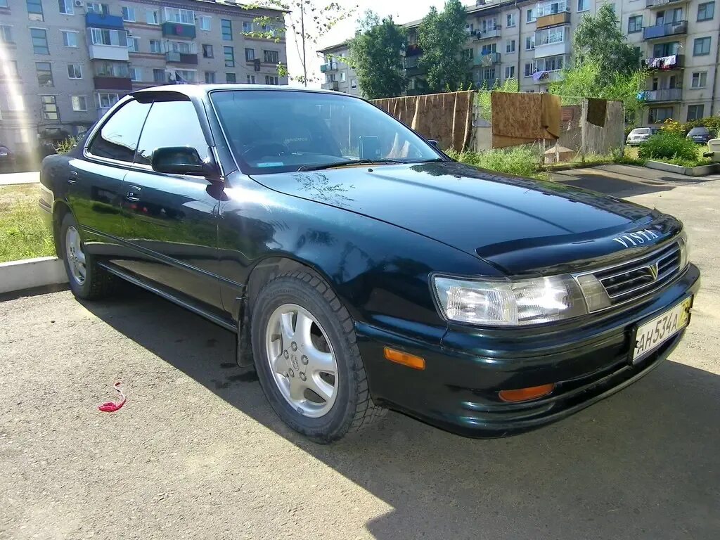 Виста 1993. Тойота виста 90г. Тойота виста 32 кузов. Виста 93 год. Тойота виста 1,8 л 1993.