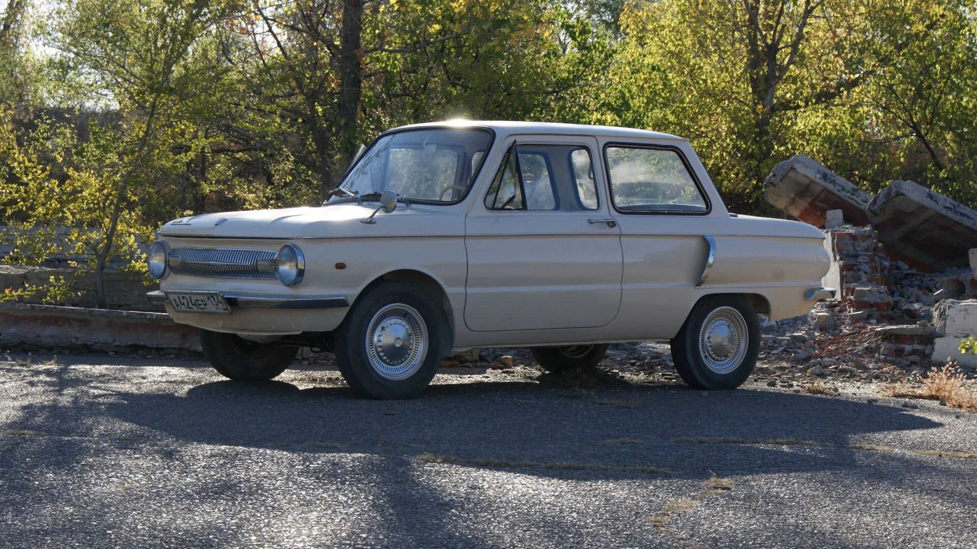 Заз-968 1988. Запорожец год выпуска. Заз-968а запорожец. Заз 968. Заз 966 ушастый.