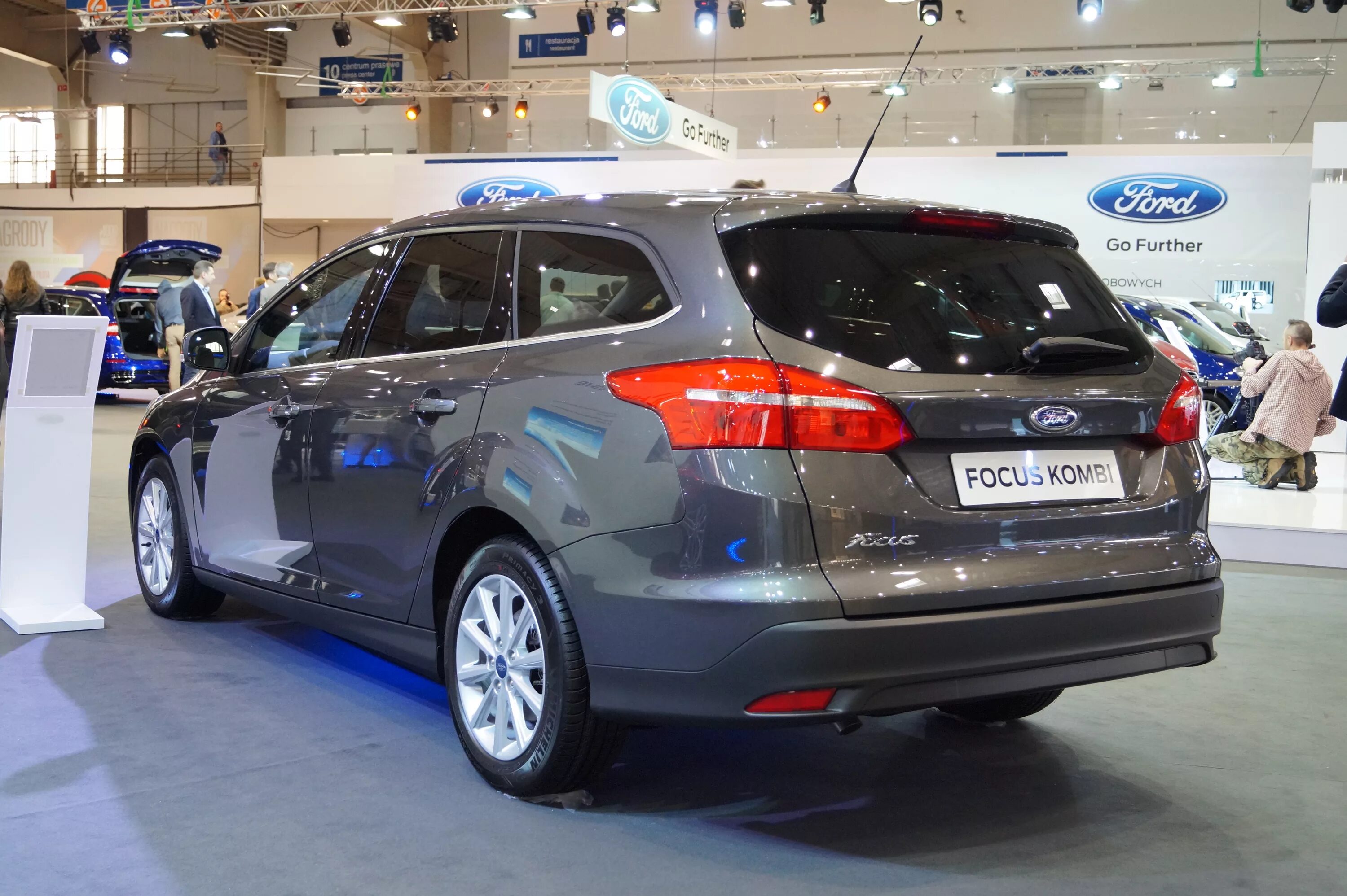 Форд универсал обзор. Форд фокус 3 рестайлинг универсал. ford focus 2017 универсал. ford focus 3 универсал 2017. форд фокус универсал 2018.