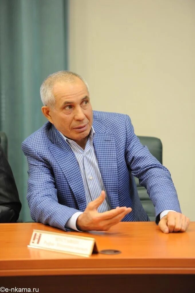 Нижнекамск мустафин вазетдин. Мустафин депутат нижнекамск. Рамис мустафин нижнекамск. Рафис мустафин. Рамис мустафин нижнекамск.