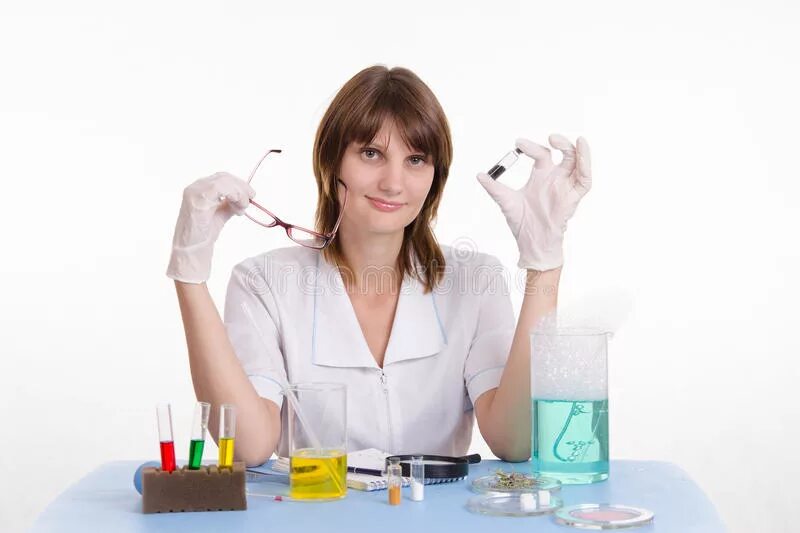 Ферофлюид для опытов. Химик югра игры. Фармацевт с колбами. Химика взяли. Эксперименты с новыми лекарствами.