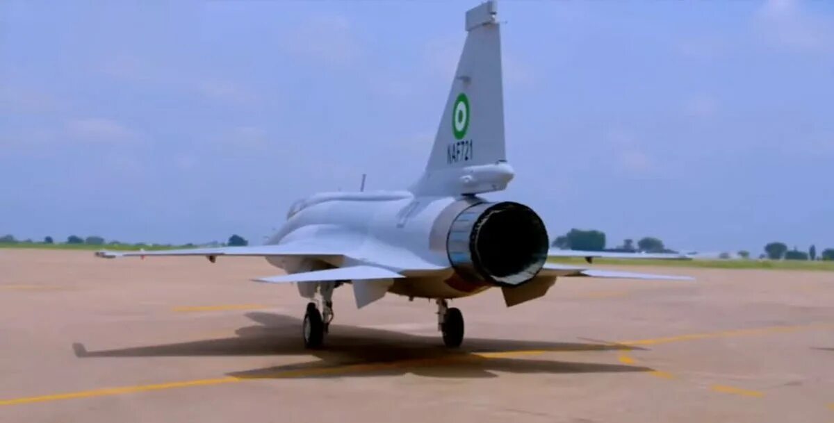 Jf 17 thunder. Jf-17b. jf-17. jf-17c. jf-17 thunder схема.