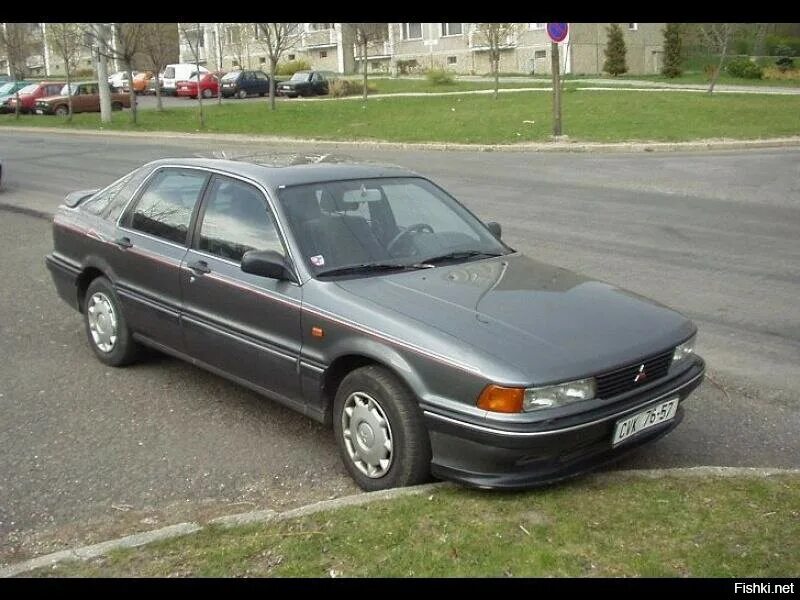 Митсубиси 1990. Митсубиси Галант 1990. Mitsubishi Galant 1990. Mitsubishi Галант 1990. Mitsubishi Galant GLS.