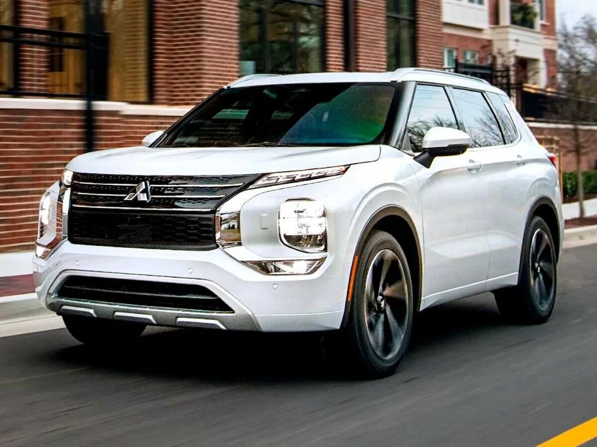 Митсубиси outlander 2022. Мицубиси аутлендер 2021. Новый mitsubishi outlander 2022. Новый мицубиси аутлендер 2022. Мицубиси аутлендер 2022 год.