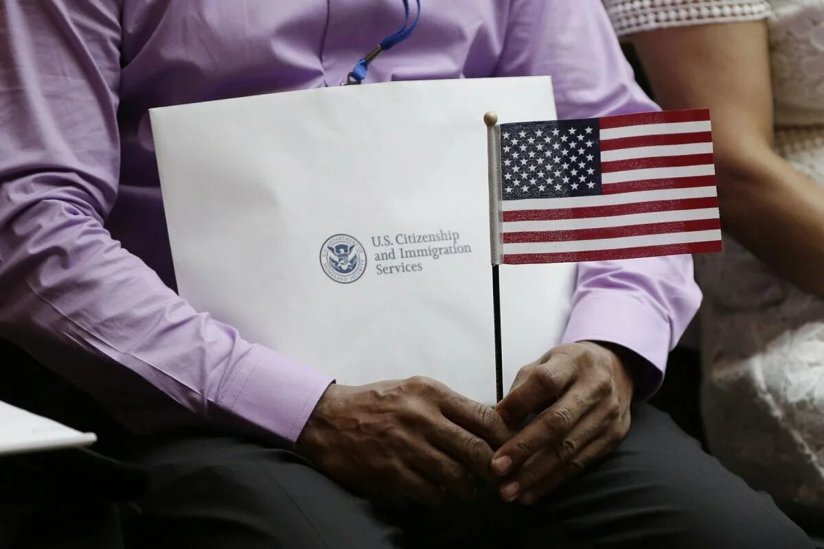 Ассимиляция народов сша. New citizens. Американские граждане. New citizens. New citizens.