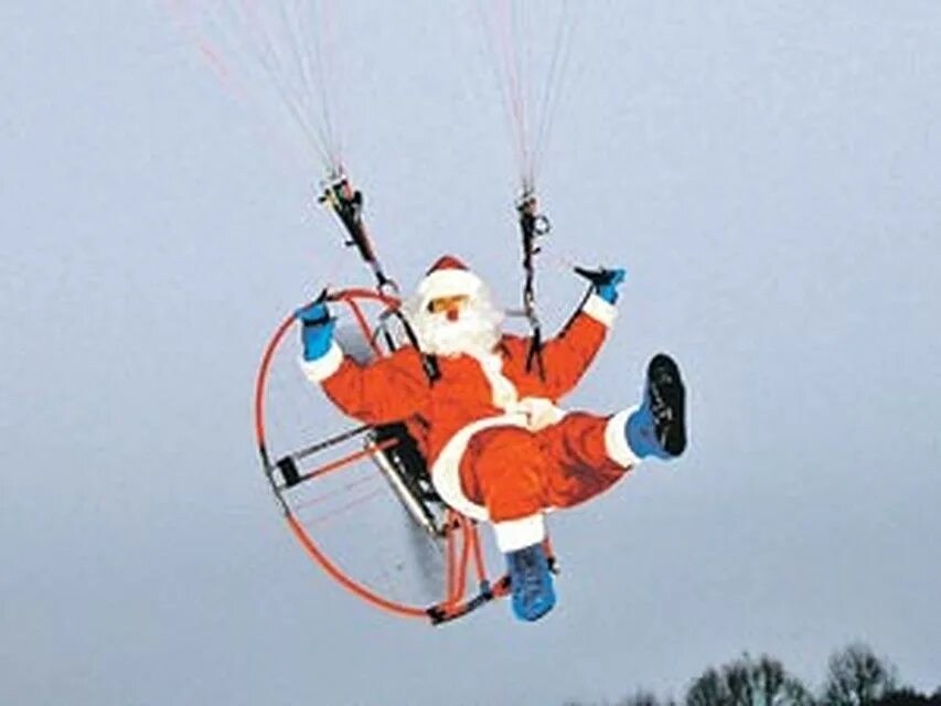 С новым годом вдв. Дед мороз парашютист. С новым годом вдв. Новый год парашютисты. Дед мороз десантник.