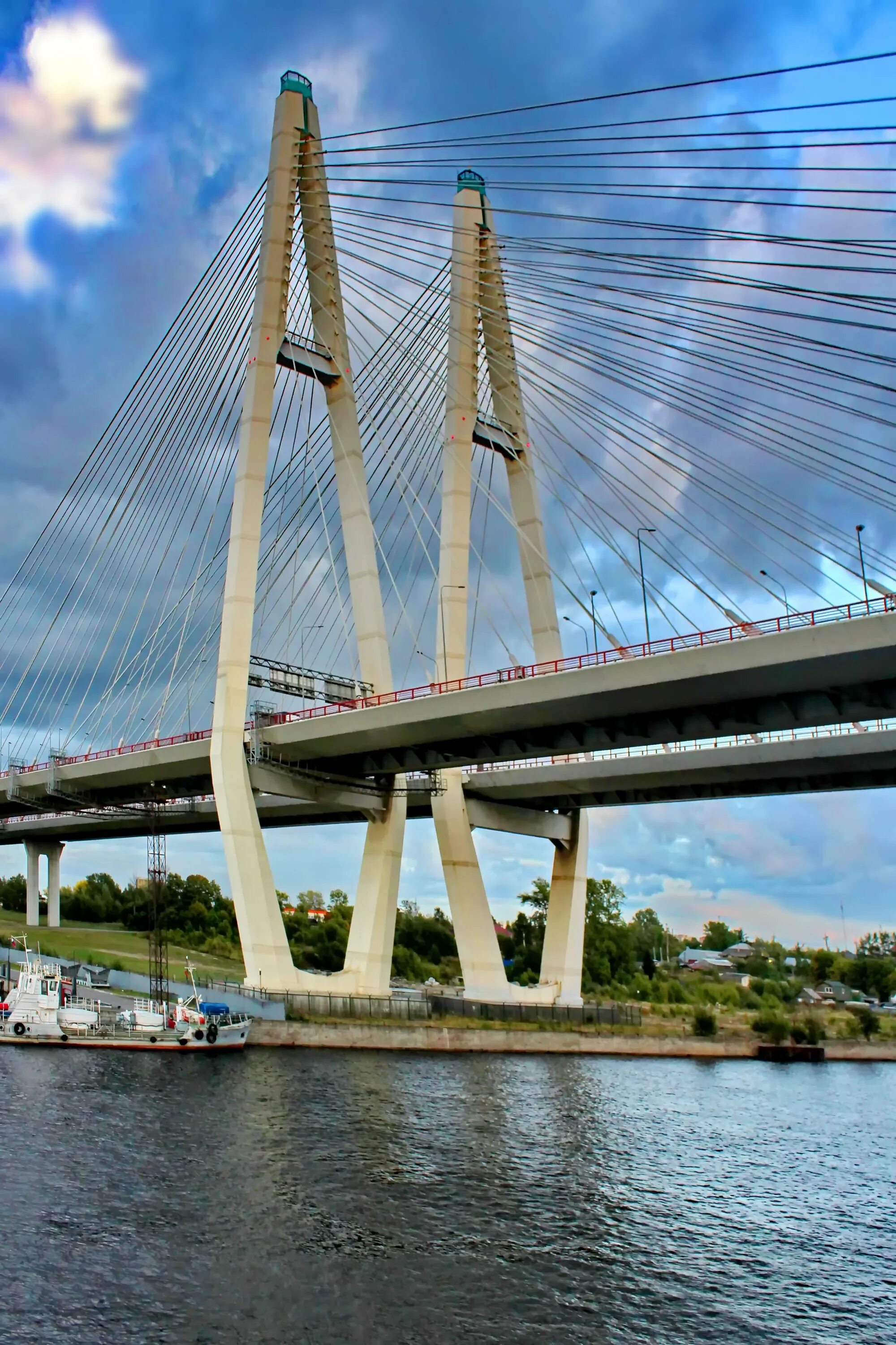 Вантовый мост что. Обуховский вантовый мост. обуховский мост питер. вантовый мост санкт-петербург через неву.