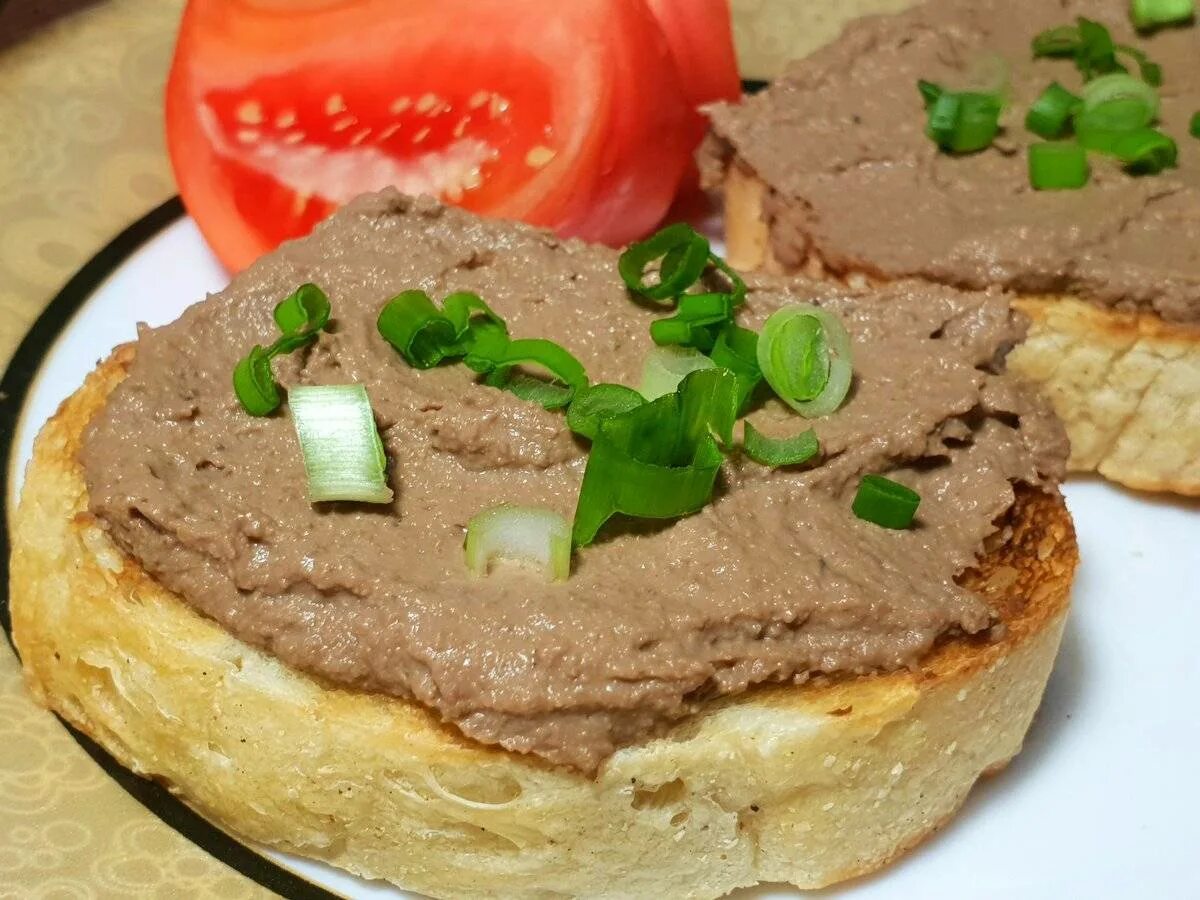 Рецепт паштета из печени курицы. Печеночный паштет ,(куриной печени). паштет из куриной печени. блюда с паштетом из куриной печени. печёночный паштет из куриной печени.