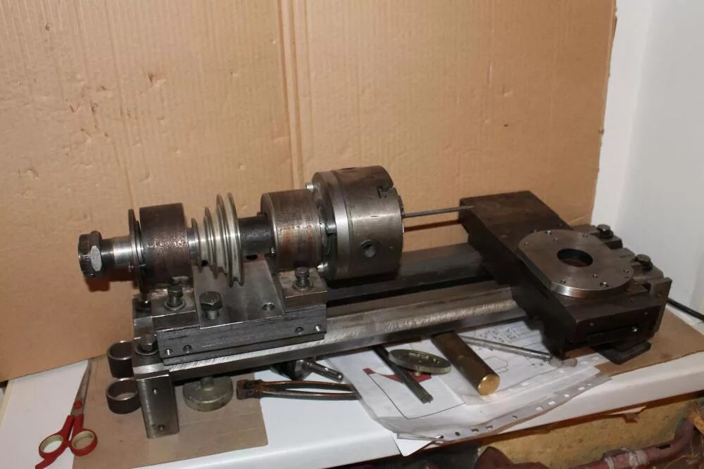 Задняя бабка на токарный станок по дереву своими. Передняя бабка токарного станка своими. Задняя бабка токарного станка по дереву. Задняя бабка для мини токарного станка. Задняя бабка для токарнофрезерного станка по металлу.