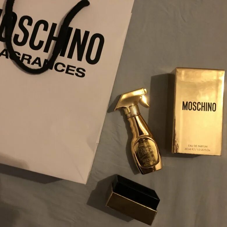 Moschino gold. Moschino Fresh Gold Couture Lady Test 100ml EDP. Moschino Golden Dollars. Moschino Gold Fresh Seduction for магниткосметтк Екатеринбург. Moschino парфюмерная вода Gold Fresh Couture цены.