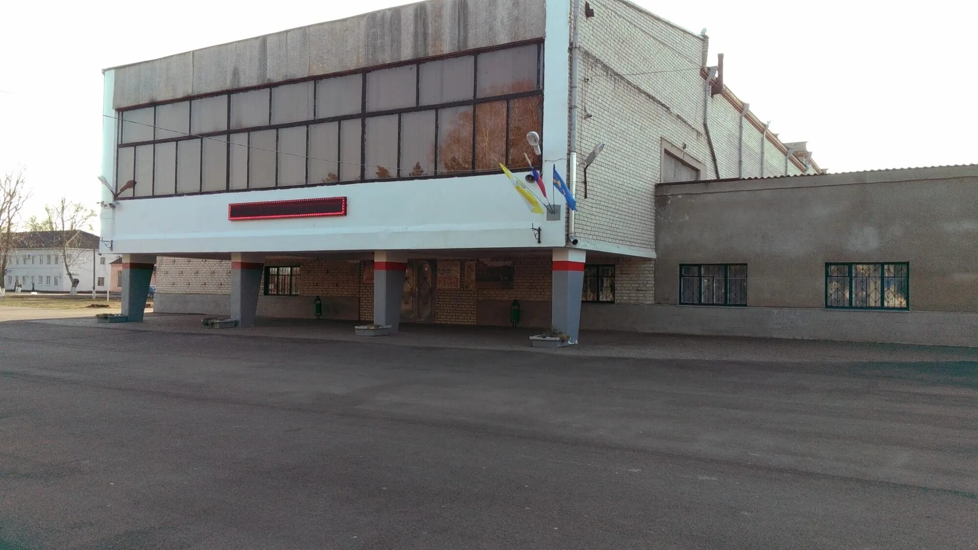 дзержинский, ул. ул. улица мельникова 7с1. улица мельникова, дом 7. дк ул мельникова 7 с 1.