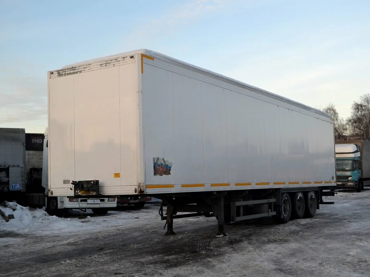 полуприцеп 972200. полуприцеп (фургон) sg240st.