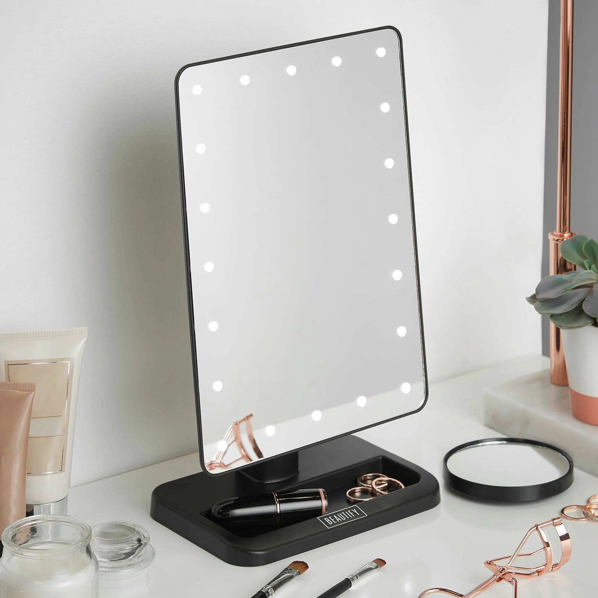 Table mirror