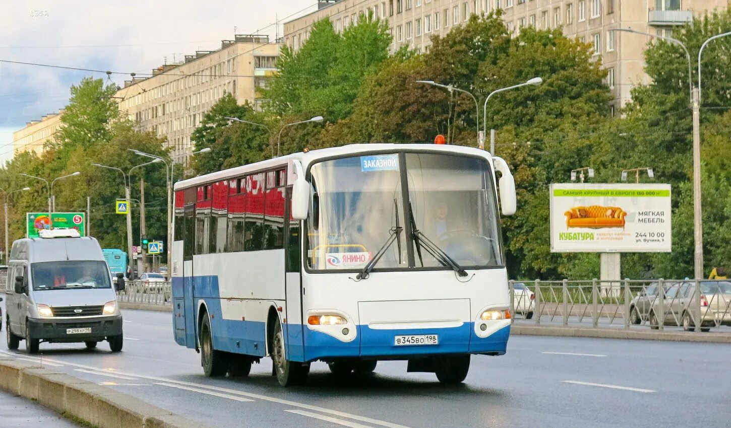 Остановки 198 автобуса спб. Автобус. Общественный транспорт картинки. Автобус Санкт-Петербург. 98 Автобус Санкт-Петербург.