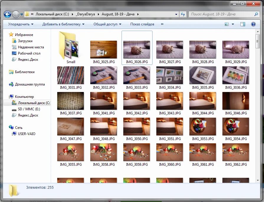 Как упорядочить фото по дате андроид. Приложение для фото с датой и временем. Сортировка фото на компьютере. Как отсортировать фильмы игры картинки. Iphone photos gallery.
