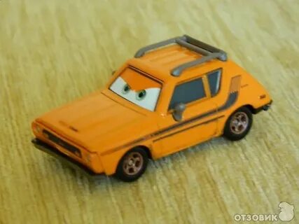 6 одинаковых игрушечных машинок стоят 48