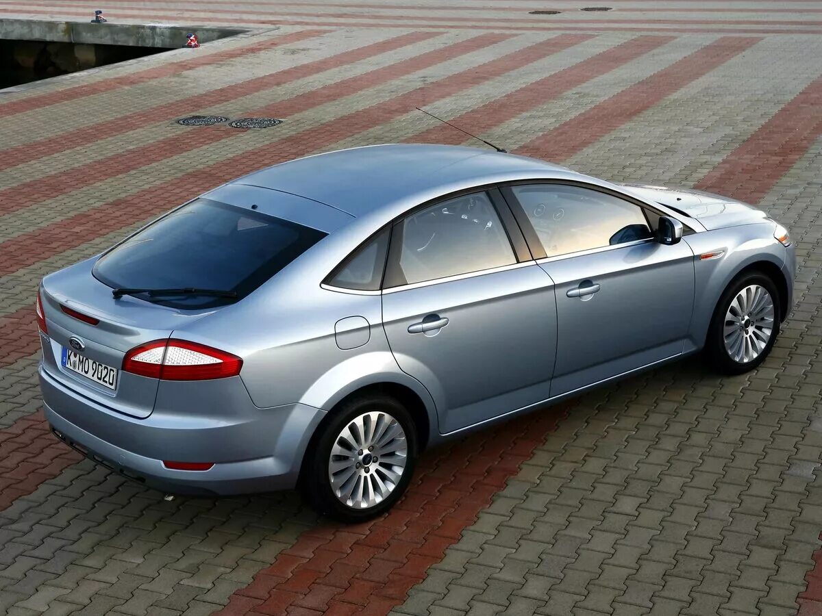 Ford Mondeo 2007. Форд Мондео 4 хэтчбек. Форд Мондео 4 поколения. Ford Mondeo Hatchback 2007.