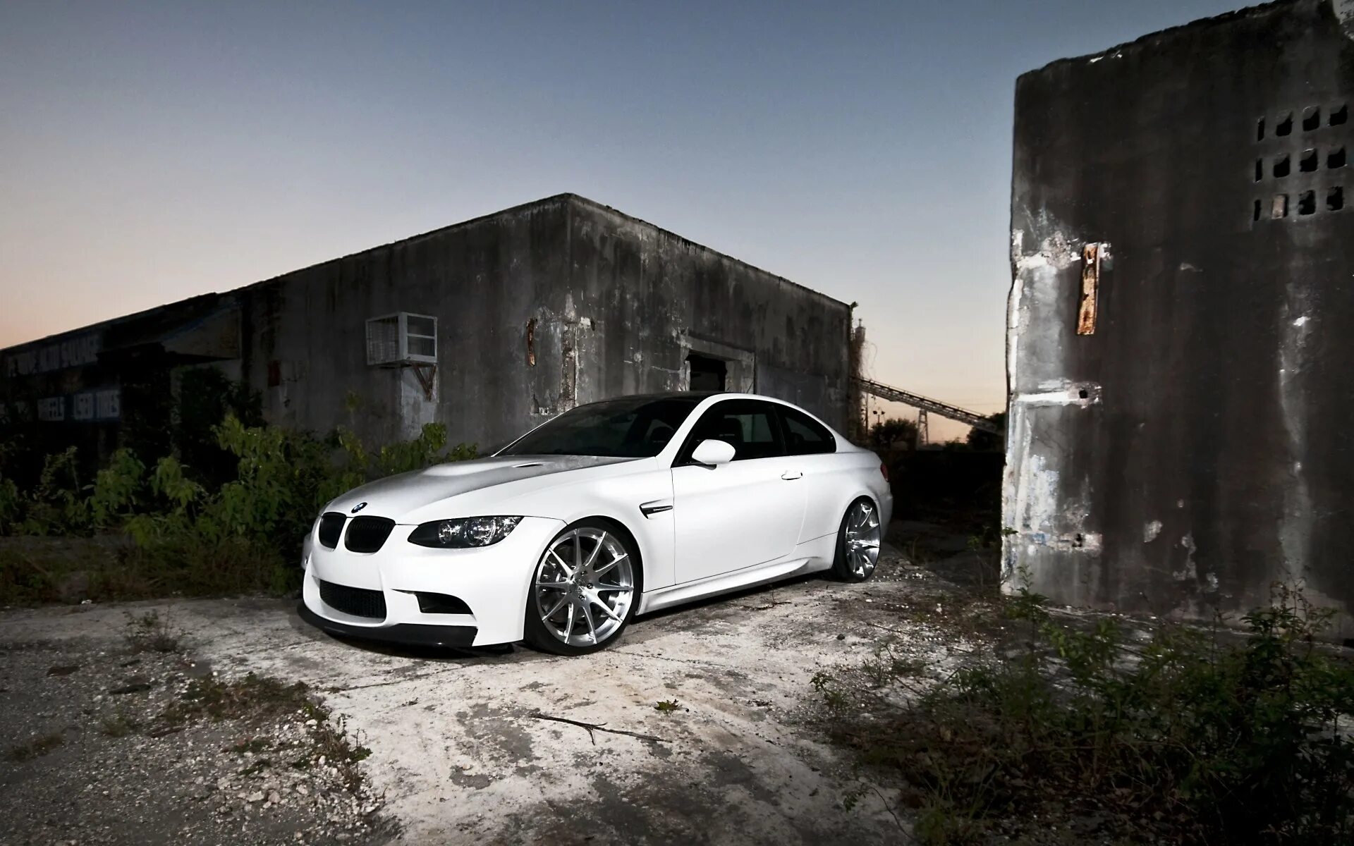 M 3 5 b b. BMW m3 e92. BMW e92 White. BMW m3 белая. BMW e92 Wheels.