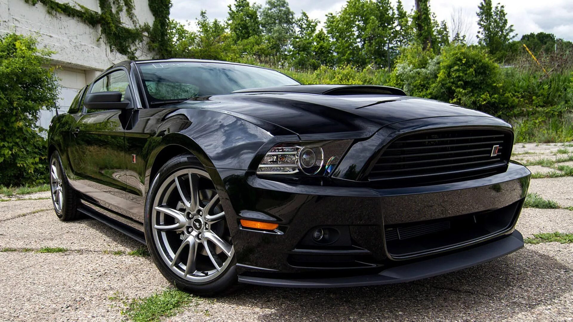 Форд мустанг 2011 черный. Черный мустанг машина. Ford mustang 2021. Форд мустанг кабриолет черный. Ford mustang black edition.