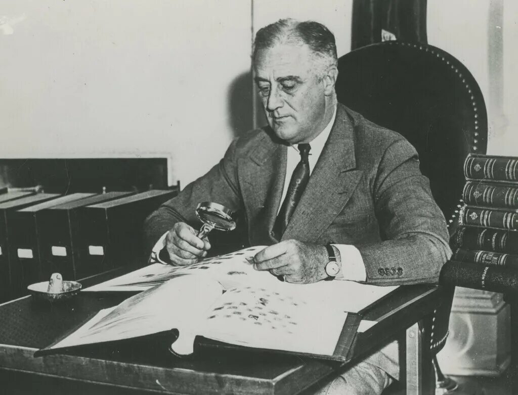 «новый курс» президента франклина рузвельта. Грамота рузвельта. Рузвельт 2 мировая война. Предшественник рузвельта пять. Франклин рузвельт презентация.