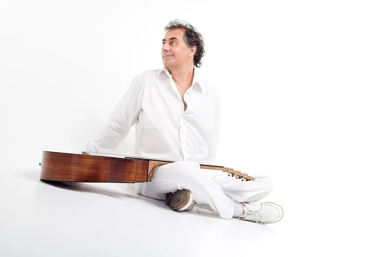 Pierre Bensusan. Pierre Bensusan. Spices..