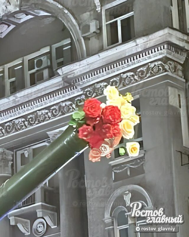 Подарок вагнера 25. Медали чвк. Пригожинская кувалда. Подарок вагнера 25. Крест чвк вагнер.