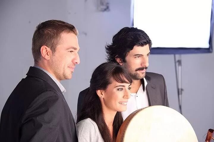 Энгин акюрек если бы я стал облаком. Если бы я стал облаком (2009) bir bulut olsam энгин акюрек. Энгин акюрек bir bulut olsam. Стать облаком. Если бы я стал облаком турецкий.