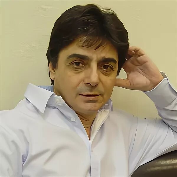 Кахраманов пластический хирург. Кахраманов беглар умбатович. беглар умбатович кахраманов клиника. бекир кахраманов. кахраманов эльдар.