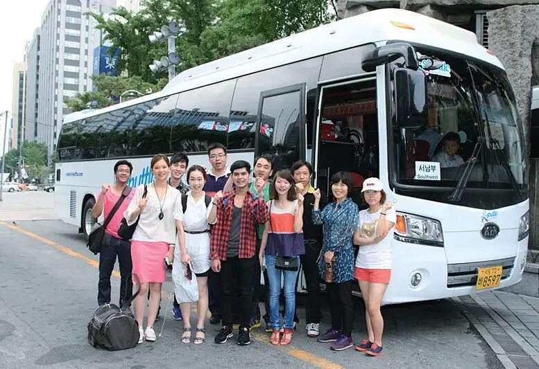Korean bus