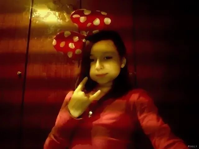 Anya play