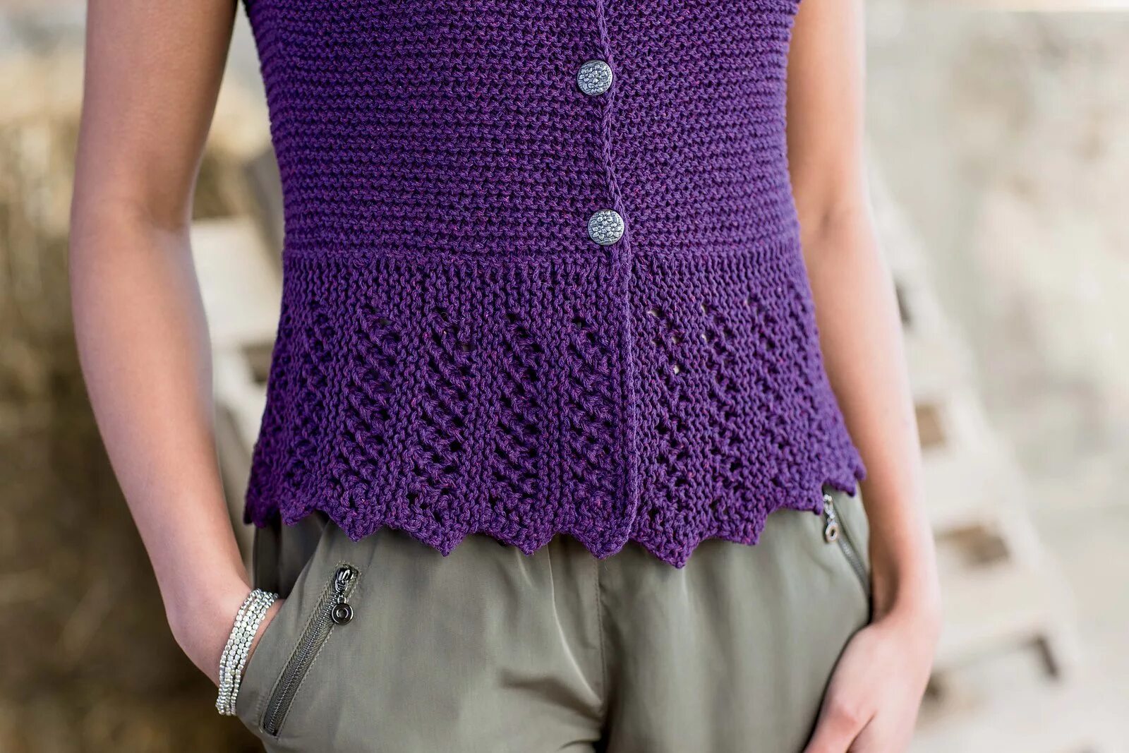 Свитер бернат. Обложка вязальщицы. Knit go. Кейт джейкобс. Вязание эстетика.