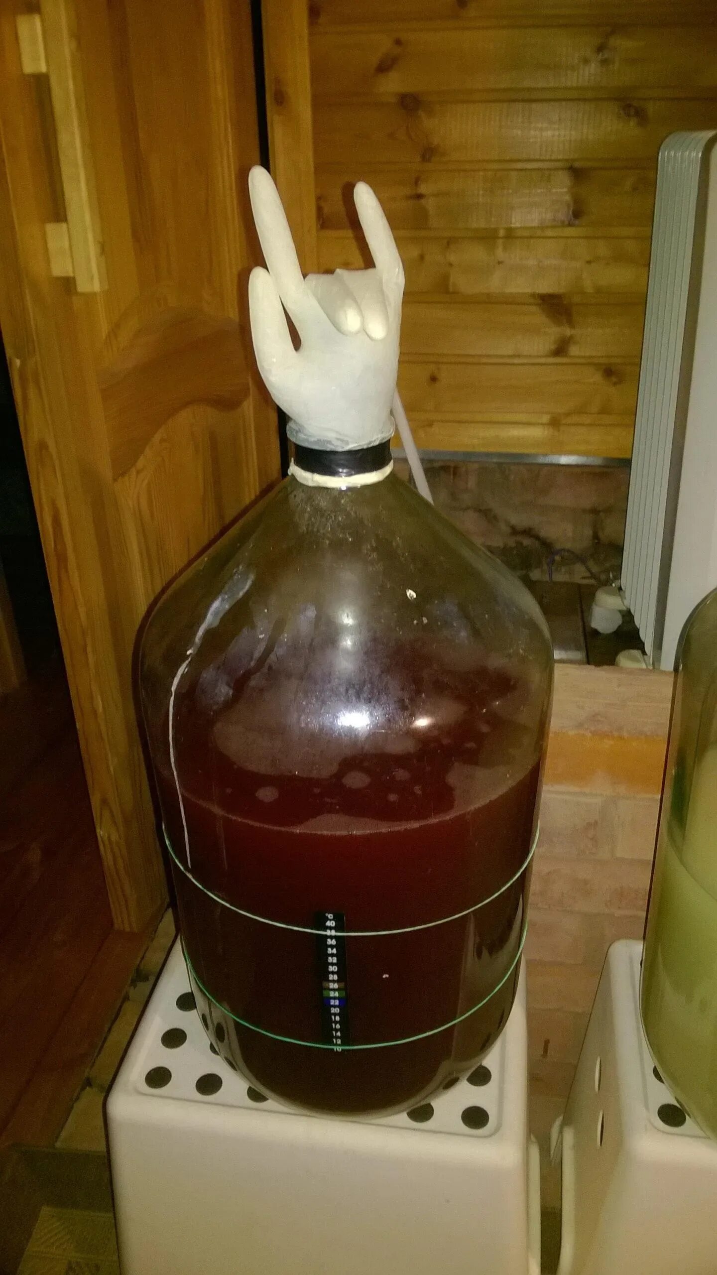 Праздник самогона. День самогона. День бражки. С днёмсамогона. День бражки.