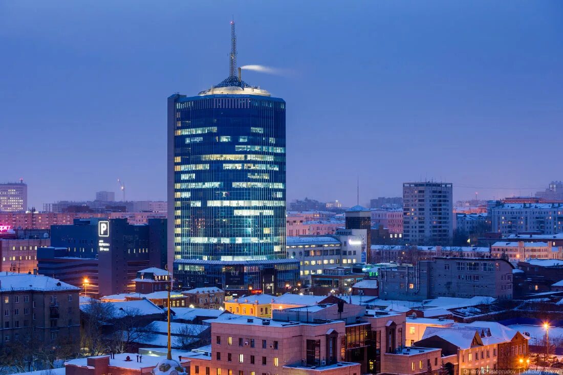 здания города челябинска. ул кирова 159 челябинск сити. здание челябинск сити. юургу южно-уральский государственный университет. здания города челябинска.