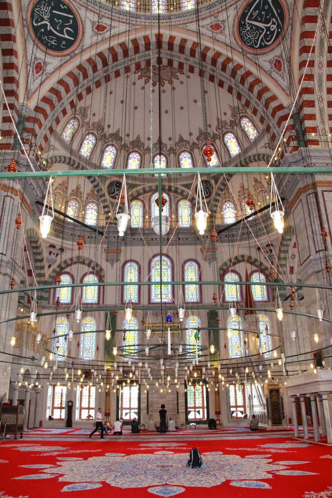 Мечеть Фатих в Стамбуле. Мечеть Мухаммад Аль Фатих. Фатих Стамбул достопримечательности.