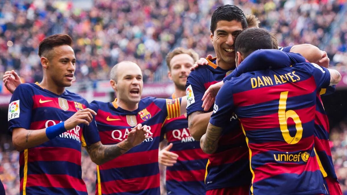 2015 06. Барселона 2015. состав барселоны 2015. 6 номер барселоны. barcelona 2016.