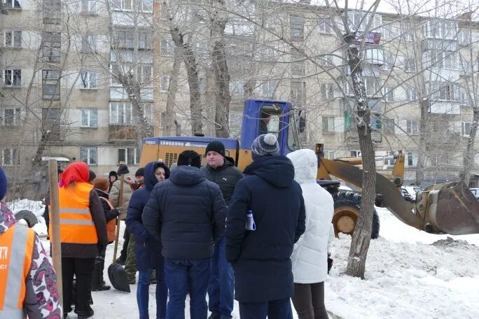 Сайт ремжилзаказчик челябинск. Ремжилзаказчик Челябинск ЧМЗ. Кудряшов Ремжилзаказчик Челябинск. УО Ремжилзаказчик советского района. Ремжилзаказчик Челябинск директор.