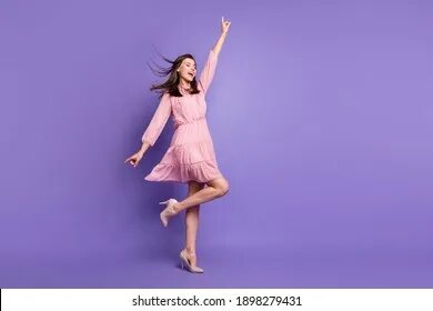 Ladies closing. Ladies closing
