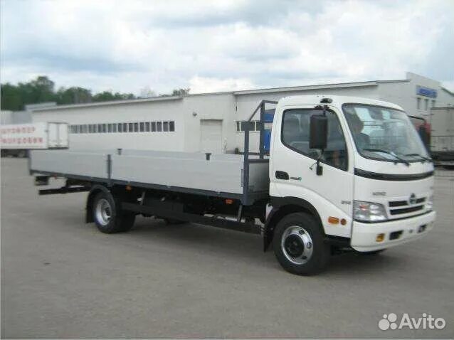 Hino бортовой автомобиль 5 тонн. Isuzu fvr34 рефрижератор. 5 тонн. 5 тонн. Фотон 5 тонник.